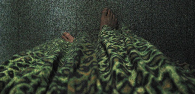 Image 0442 Toes First © Catherine Rutgers 2011