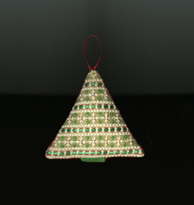 Ribbon, Pearl Beads and Needlework; Image © Catherine Rutgers 2018